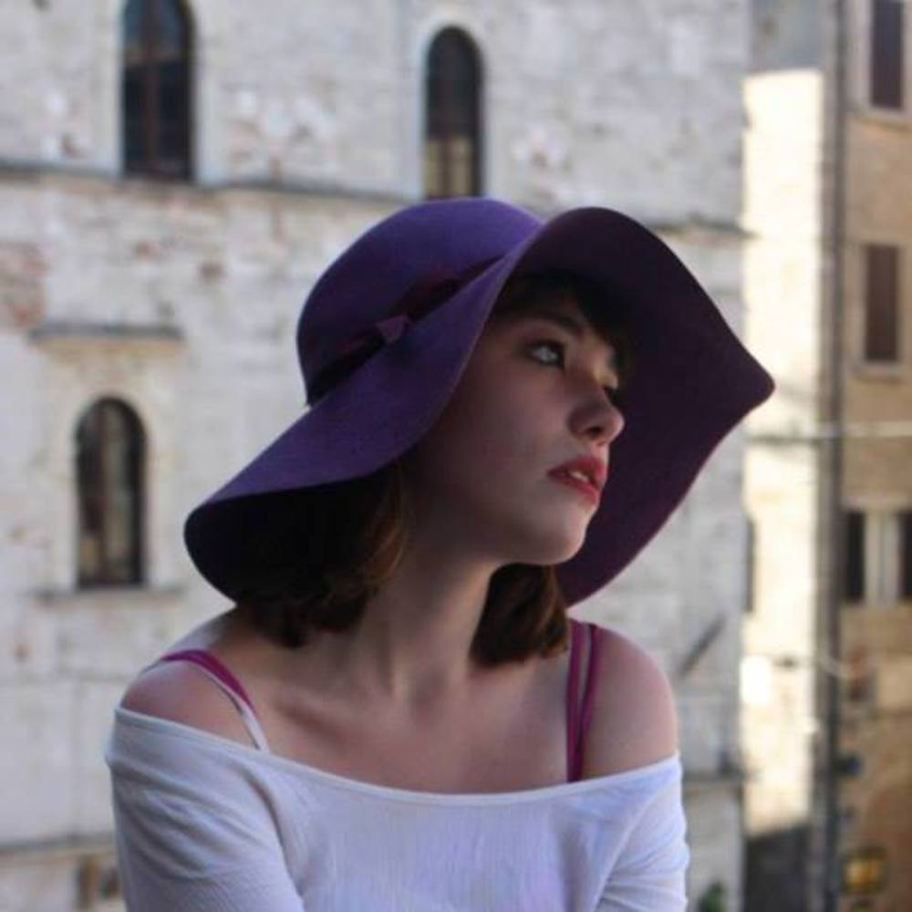 Meet your Posher, Bronwen